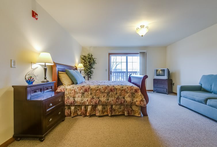 Charter Senior Living of Hasmer Lake, Jackson, WI 2