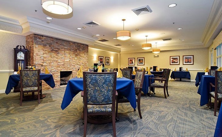 Charter Senior Living of Newport News, Newport News, VA 3