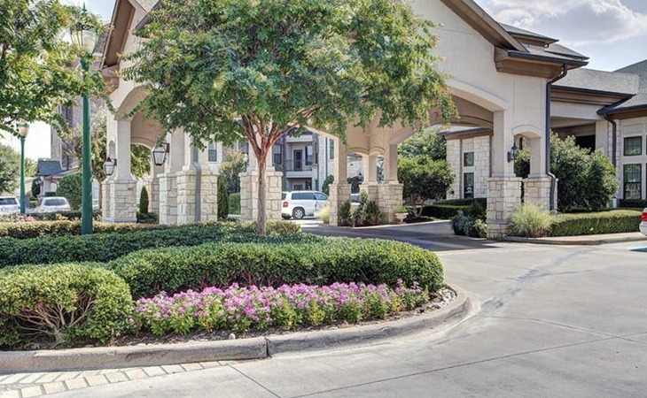 Conservatory At Keller Town Center, Keller, TX 3