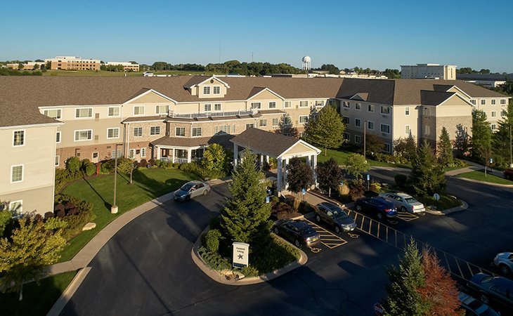 Senior Star at Elmore Place, Davenport, IA 4