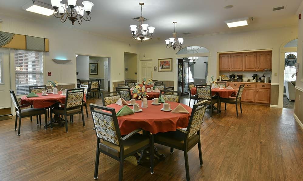 Maple Tree Terrace Senior Living, Carthage, MO 3