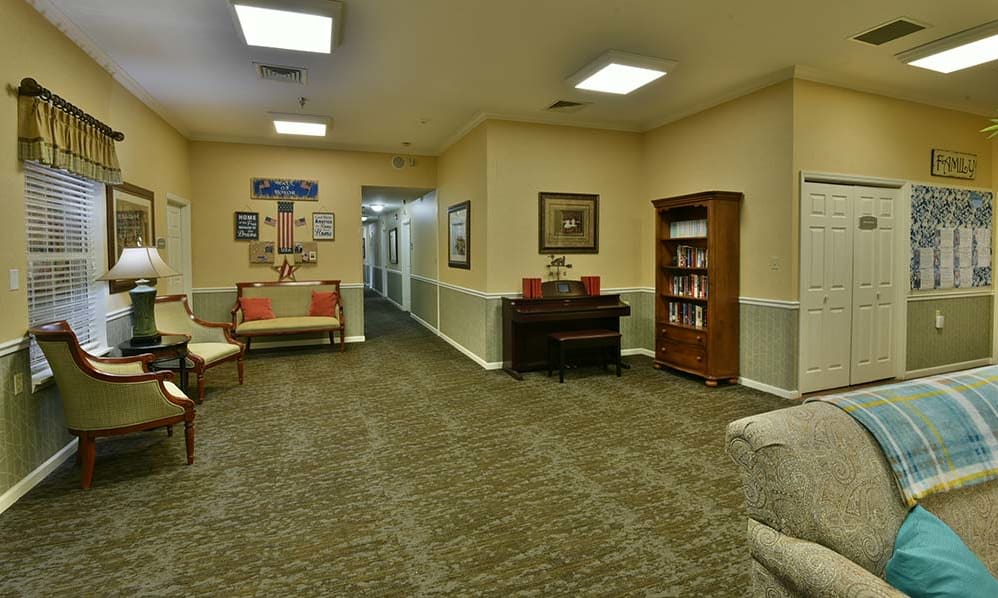 Maple Tree Terrace Senior Living, Carthage, MO 4