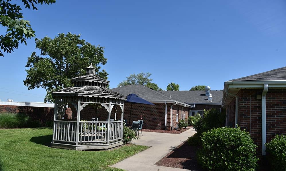 Maple Tree Terrace Senior Living, Carthage, MO 8