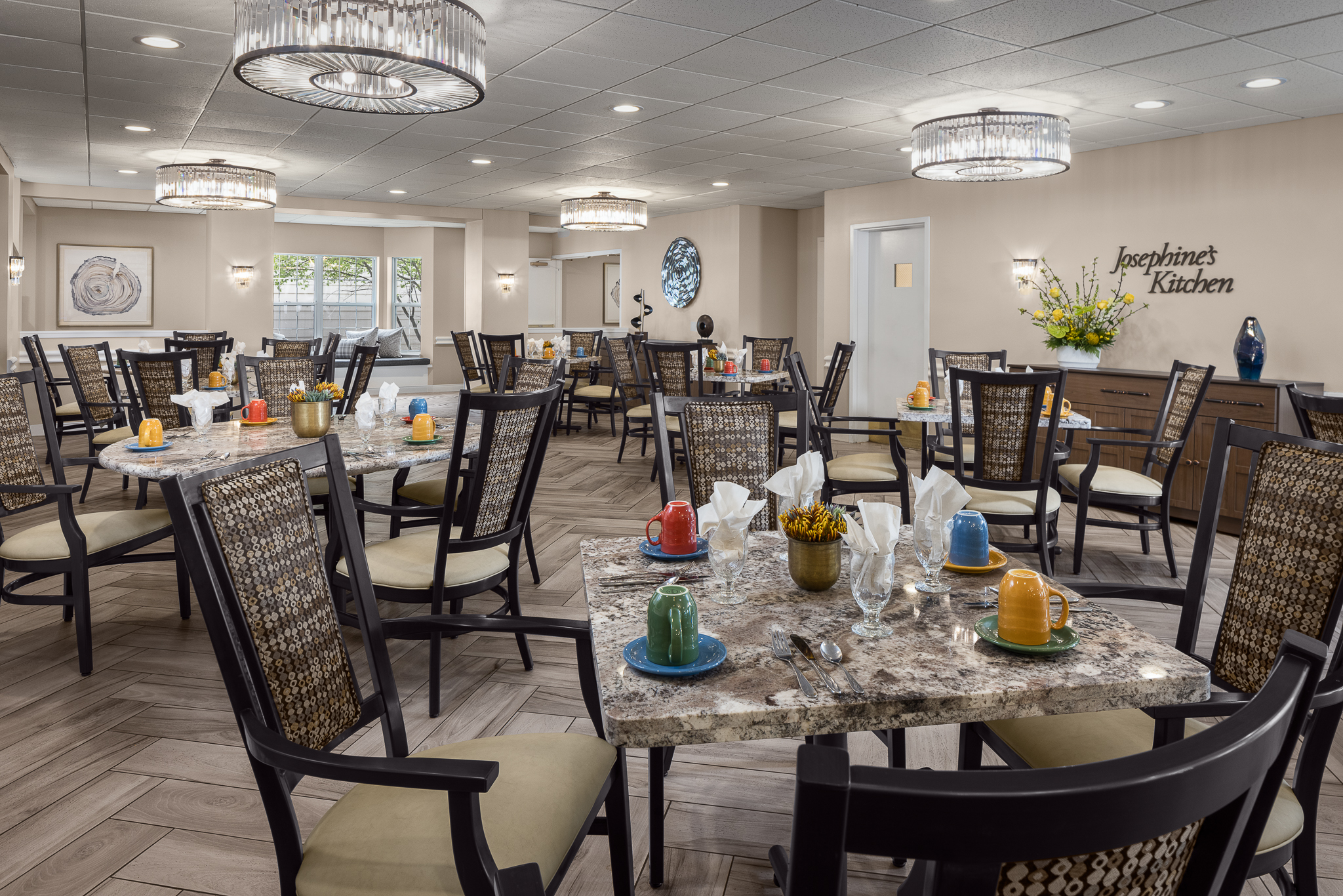 Belmont Village Senior Living Geneva Road, Carol Stream, IL 4