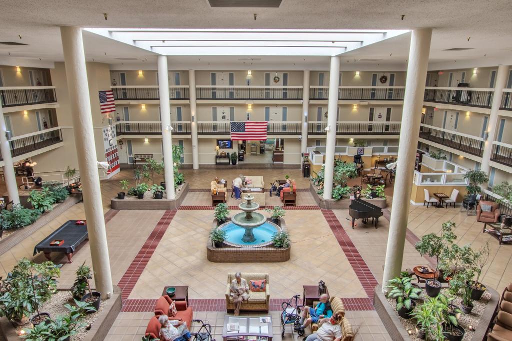 The Atrium of Belleville, Belleville, IL 3