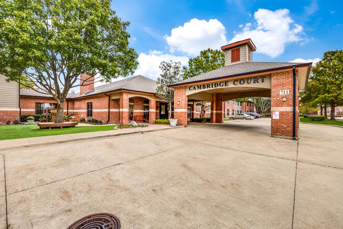 Cambridge Court Senior Living, Mesquite, TX 3