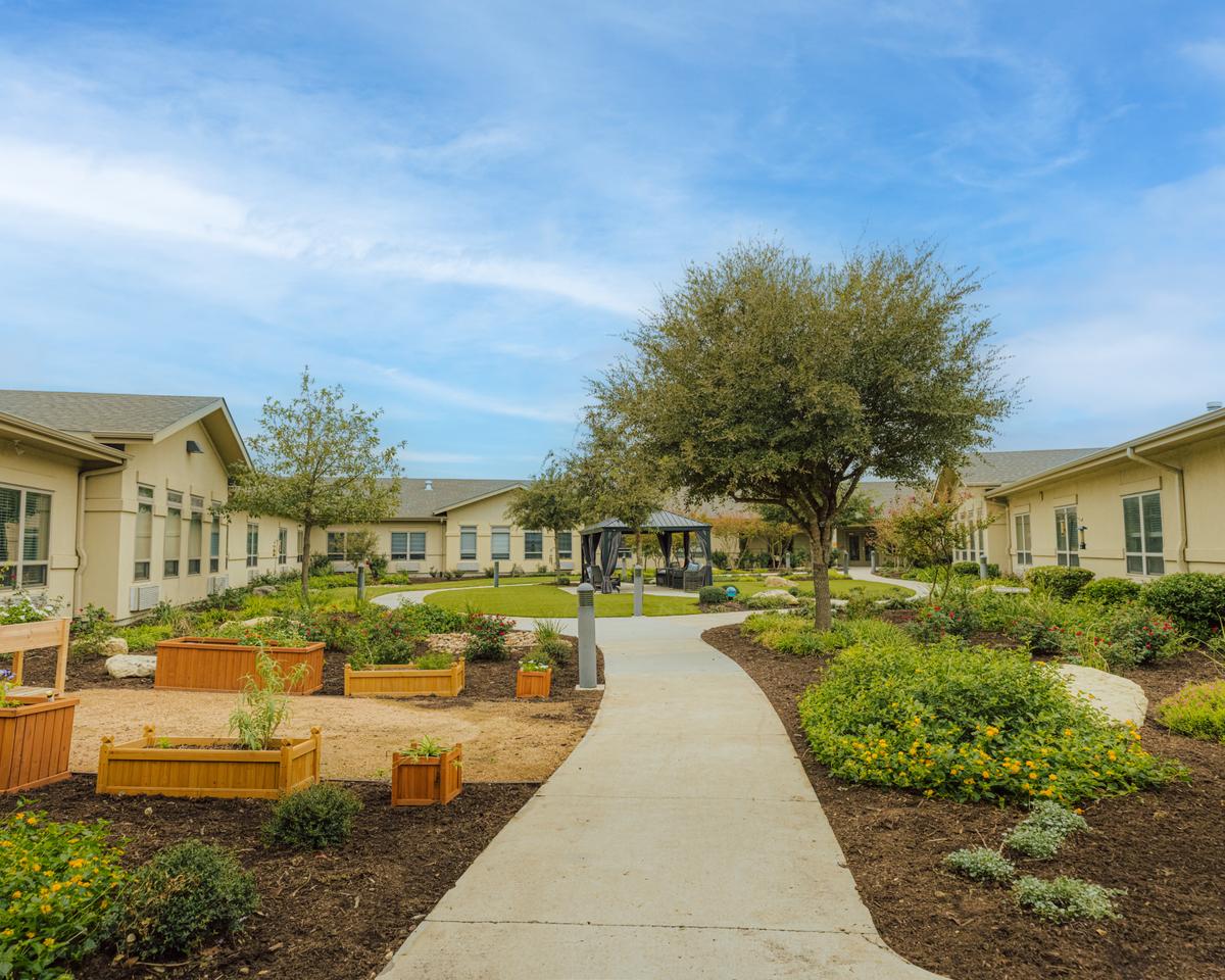 Ledgestone Senior Living, Austin, TX 4