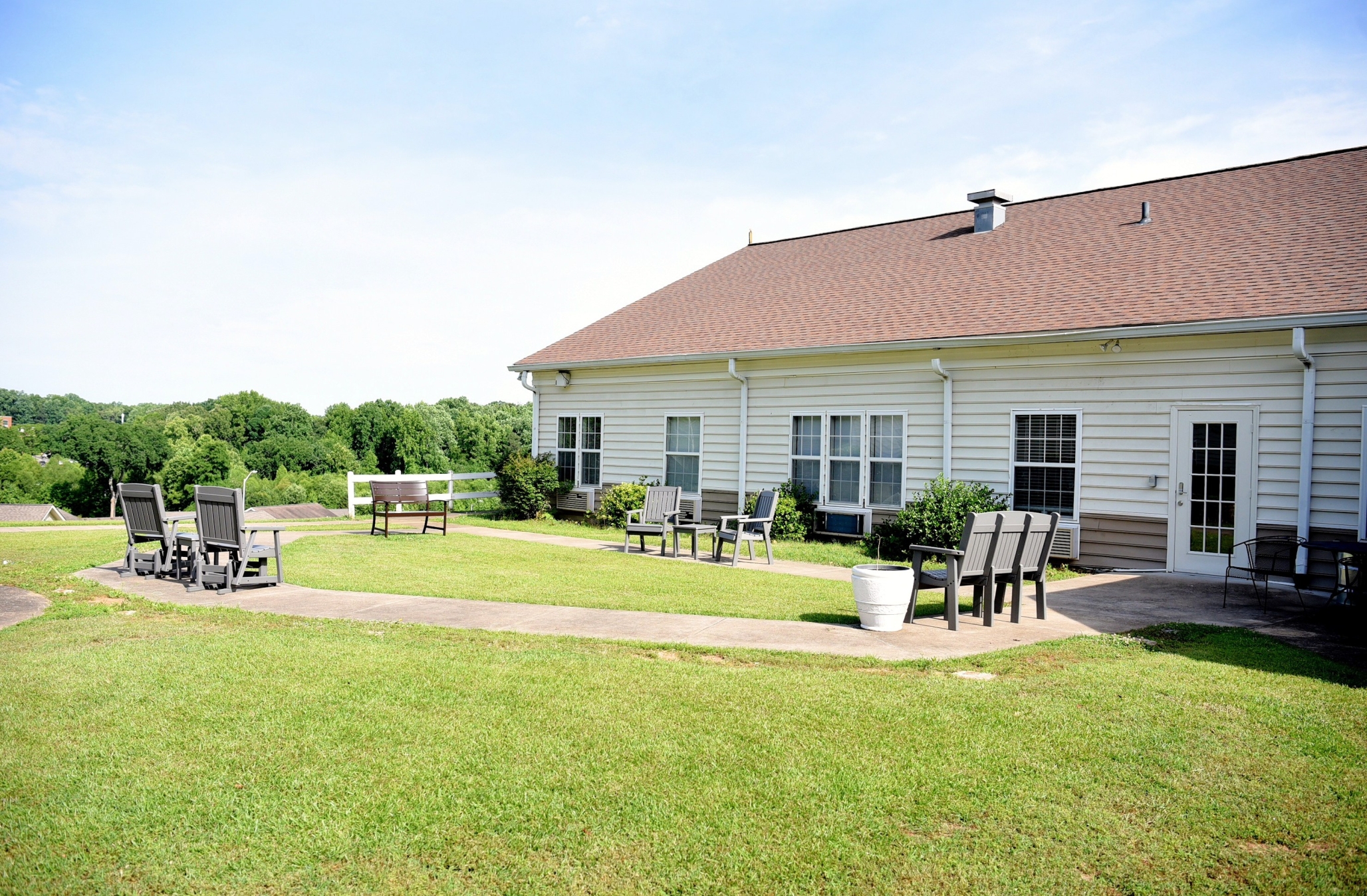 Charter Senior Living of Paris, Paris, TN 10