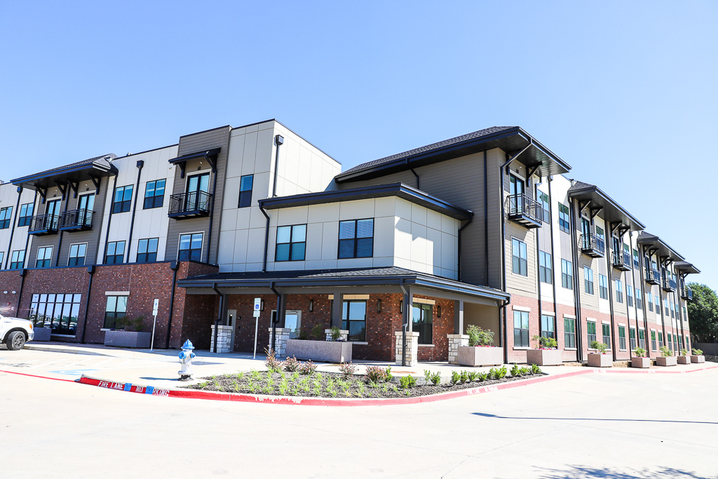 Orchard Pointe at Creek Valley, Carrollton, TX 14