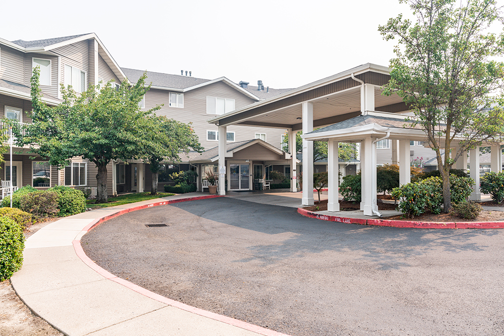 Maple Ridge Senior Living, Ashland, OR 12