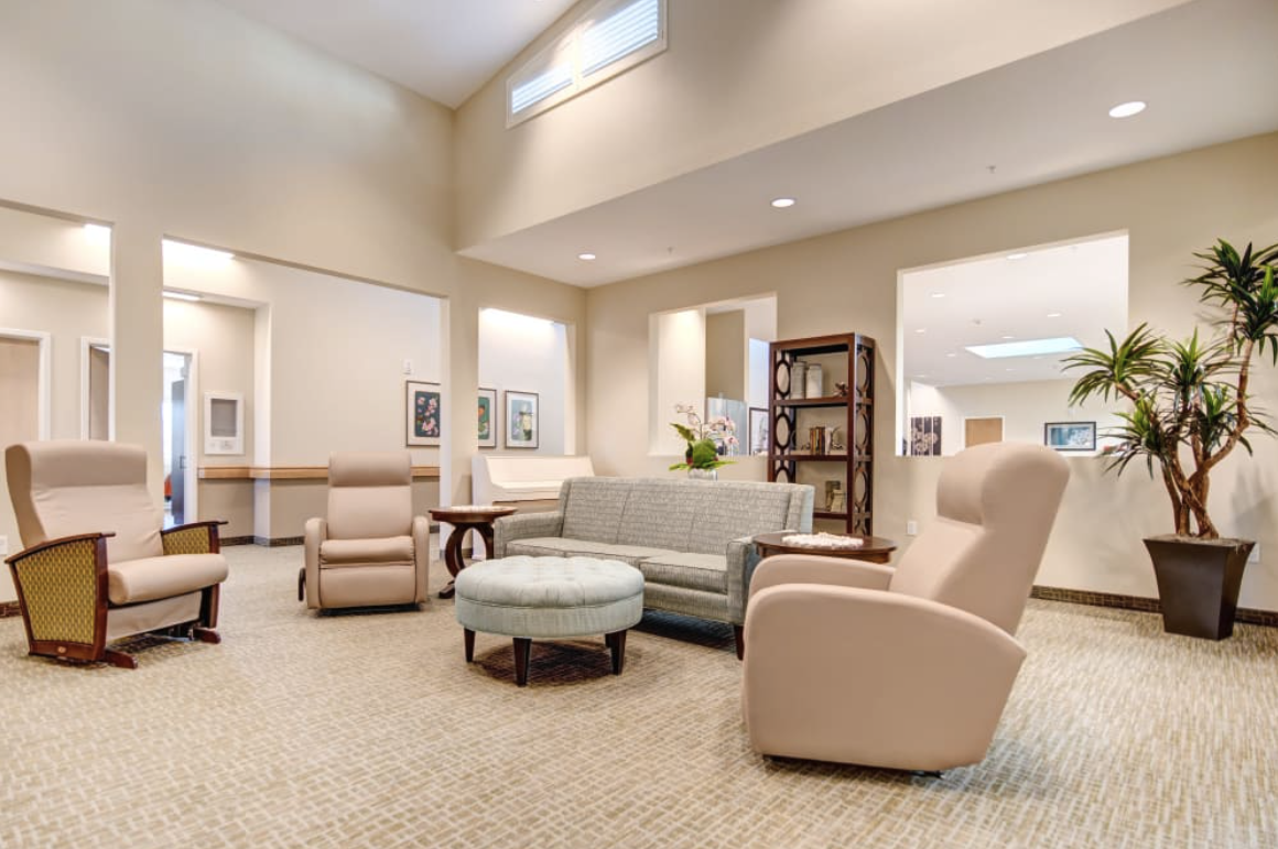 Juniper Springs Senior Living, Redmond, OR 8