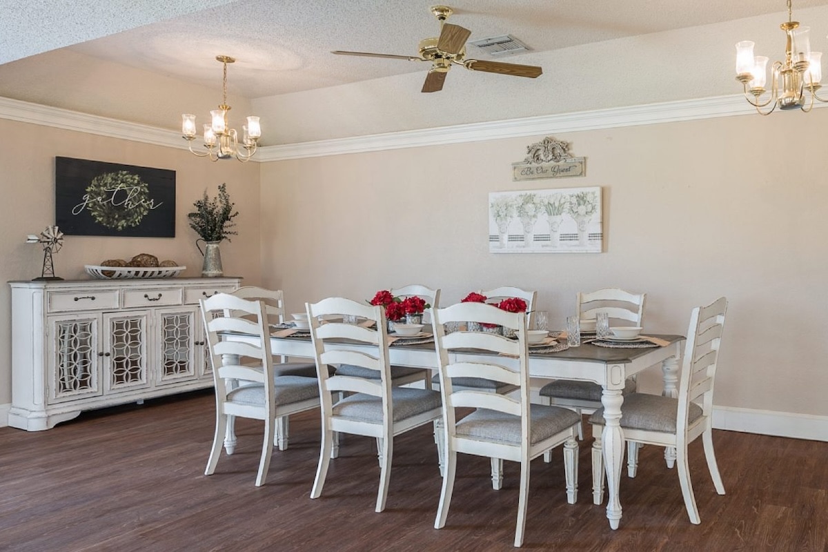 Chisholm Trail Estates Senior Living, Keene, TX 4